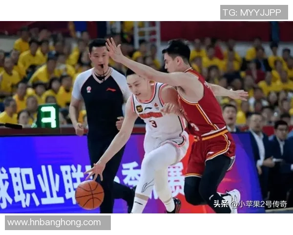 2013年CBA季后赛山东队对阵广东队的精彩对决回顾与分析