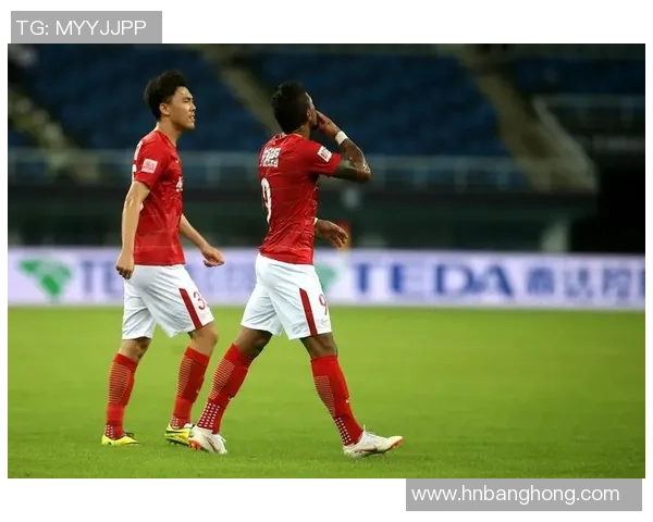 2018年泰达与一方激战回顾两队拼搏精神与精彩瞬间的碰撞 2018年泰达与一方激战回顾两队拼搏精神与精彩瞬间的碰撞