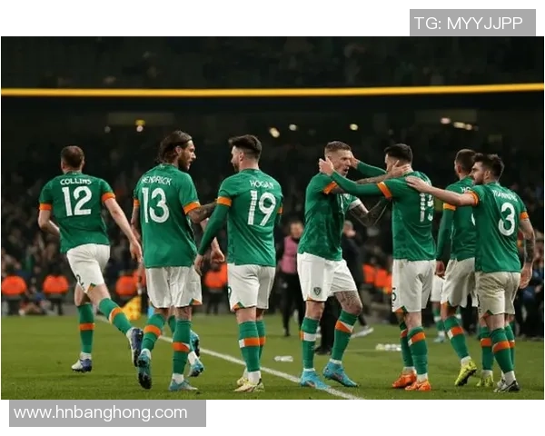 亚特兰大对阵海法首发阵容揭晓双方球员状态分析与战术布局探讨