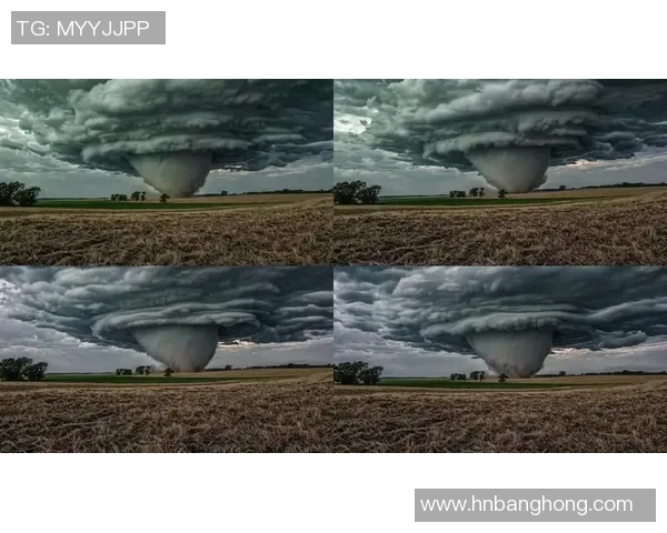 天空与风暴的对决现场直播揭示自然力量的壮丽与威严 天空与风暴的对决现场直播揭示自然力量的壮丽与威严