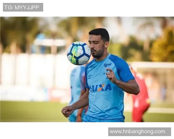 拉腊与克鲁塞罗激战正酣谁能在这场对决中笑到最后