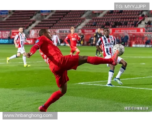 维特斯与海伦芬激战正酣谁将赢得这场精彩对决的胜利